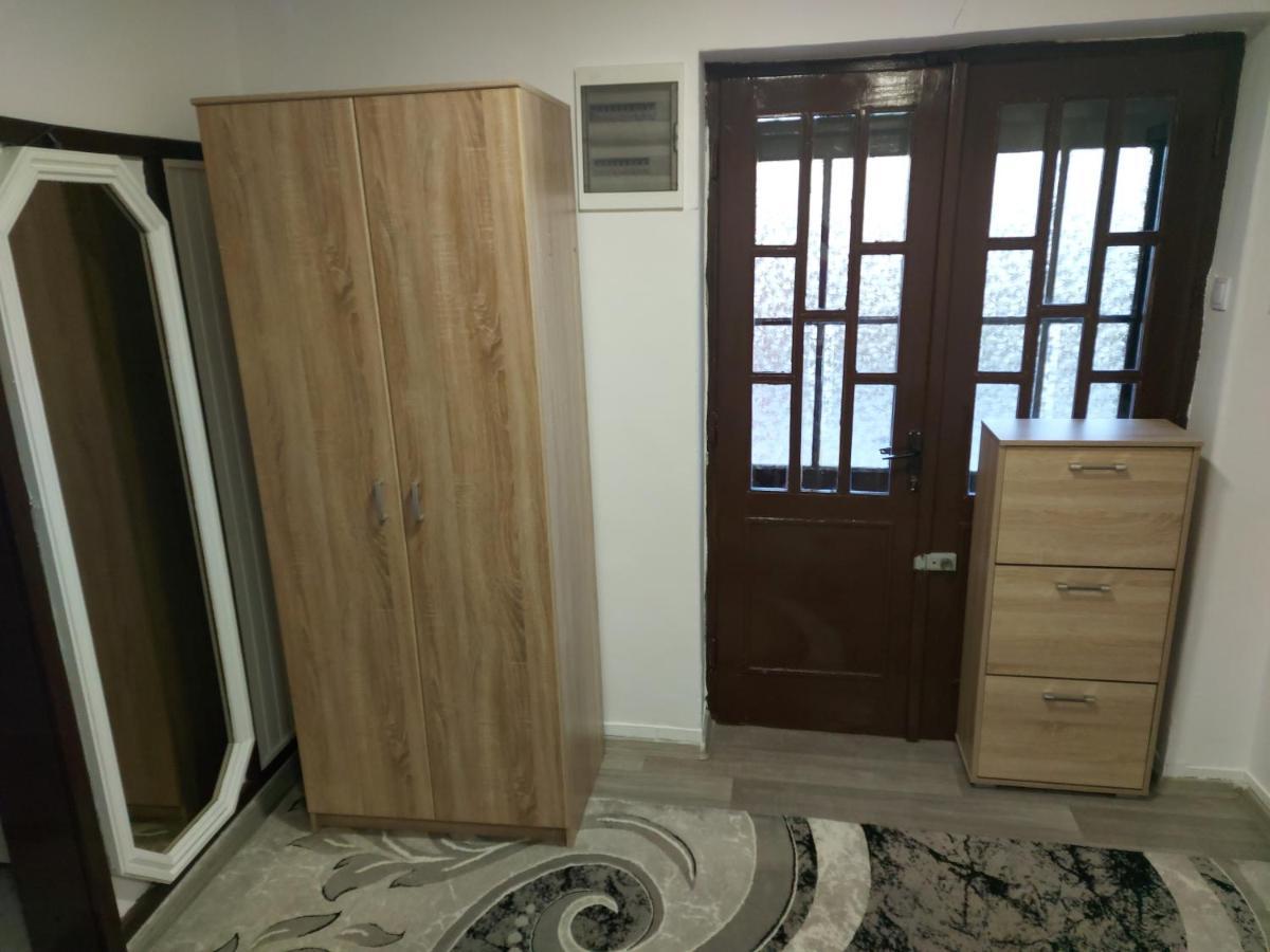 Lovely, Neat And Quite Apartment Dalia, Private Parking Sarajevo Exterior photo