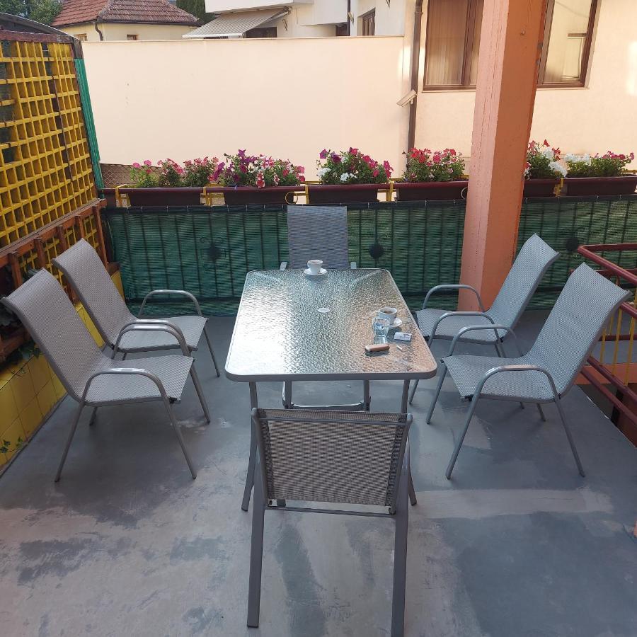 Lovely, Neat And Quite Apartment Dalia, Private Parking Sarajevo Exterior photo