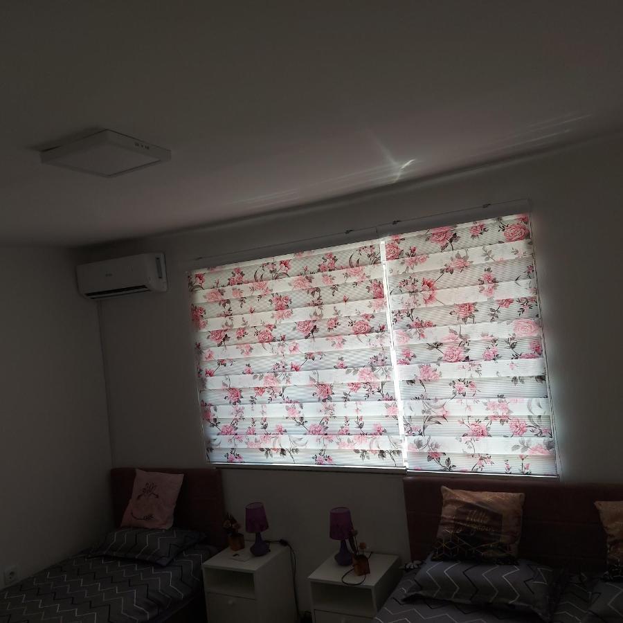 Lovely, Neat And Quite Apartment Dalia, Private Parking Sarajevo Exterior photo